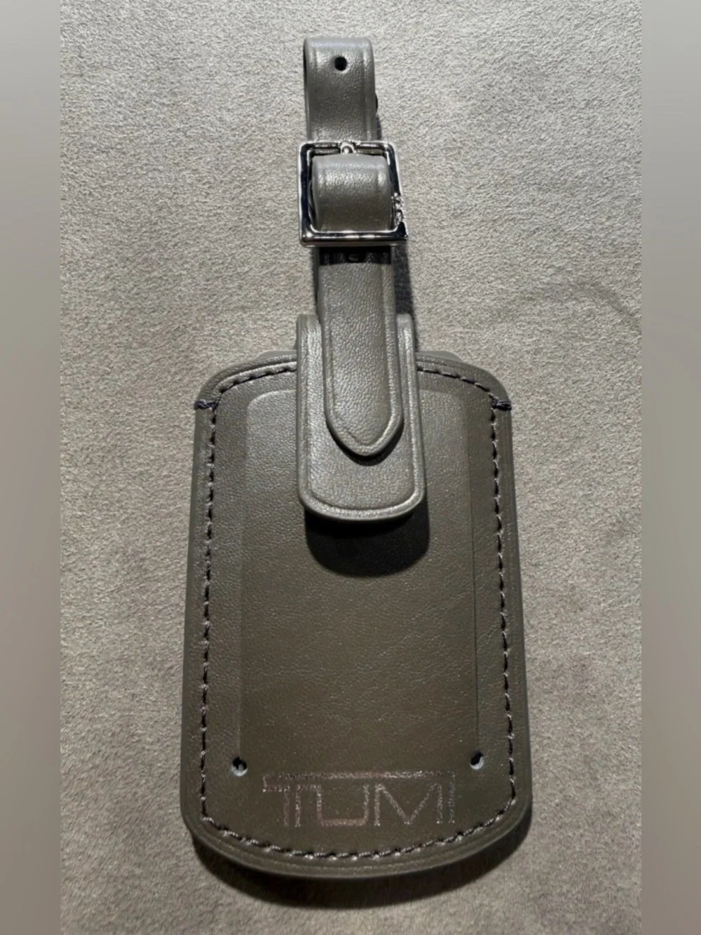 NEW Tumi 3.625” x 2.25” Leather Luggage Name Tag w/ Buckle - GUNMETAL
